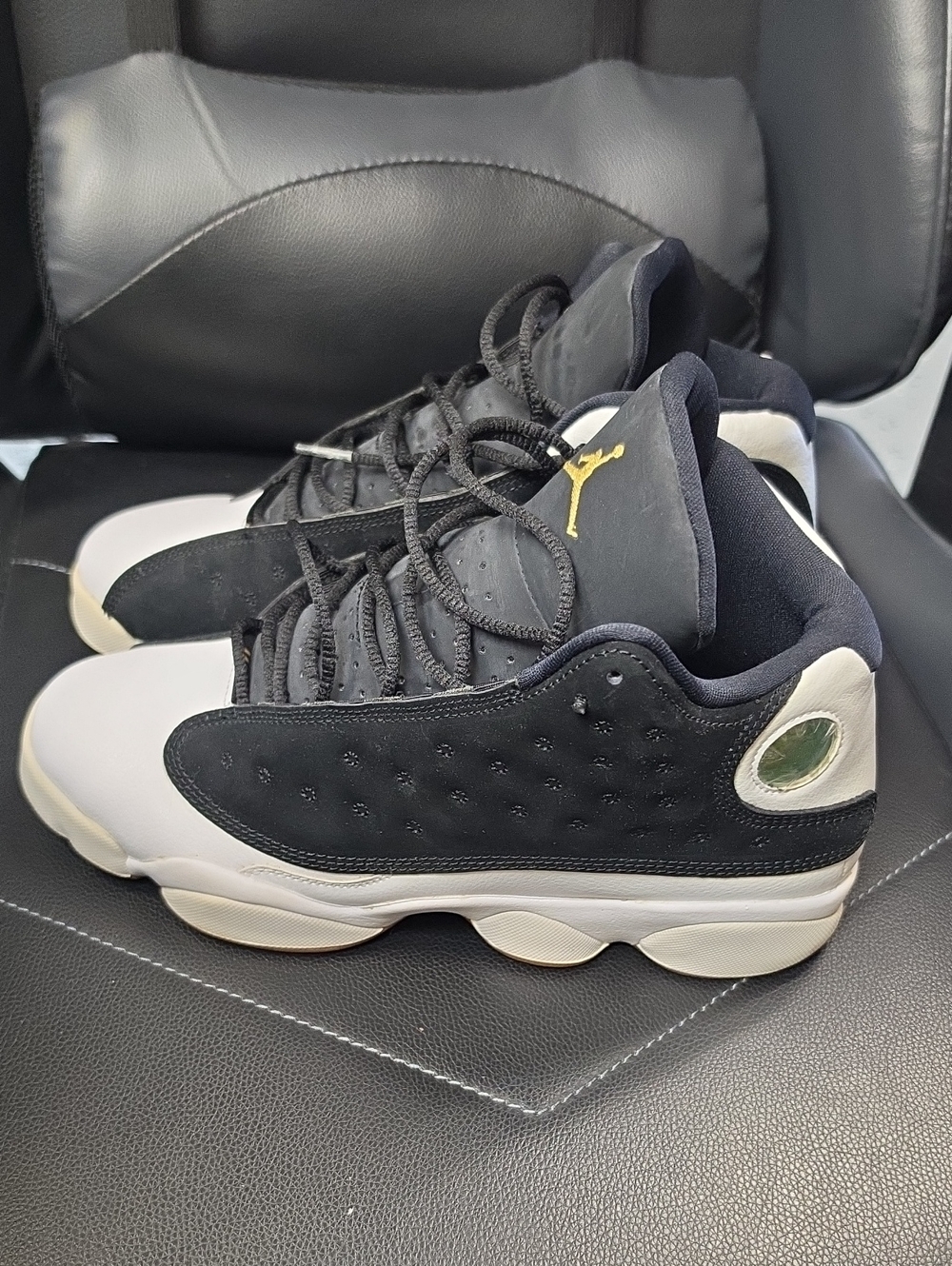 Jordan / Retro Black, White & Gold Basketball Sneakers